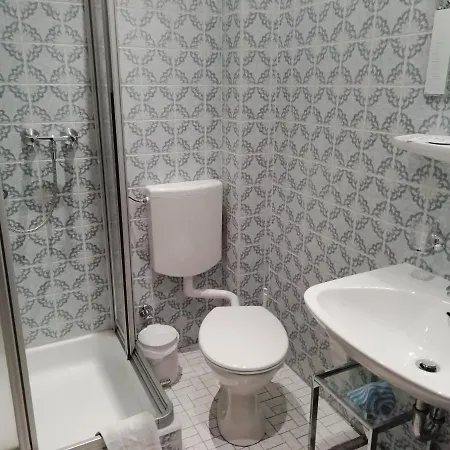 Bentheimer Gastehaus Hotell 3*