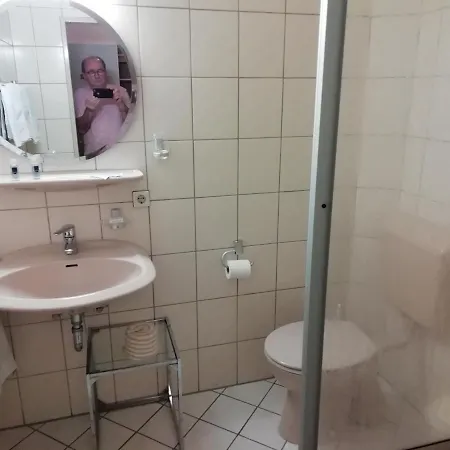 Bentheimer Gastehaus Hotell 3*